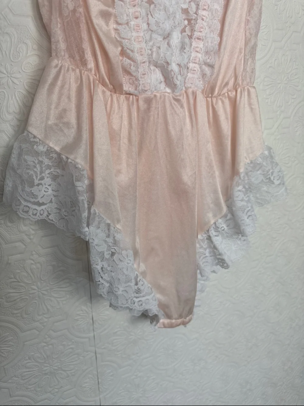 Vintage Pink Satin Lace Teddy Bodysuit Lingerie Romantic Cottagecore Pink Girlie - Picture 3 of 11